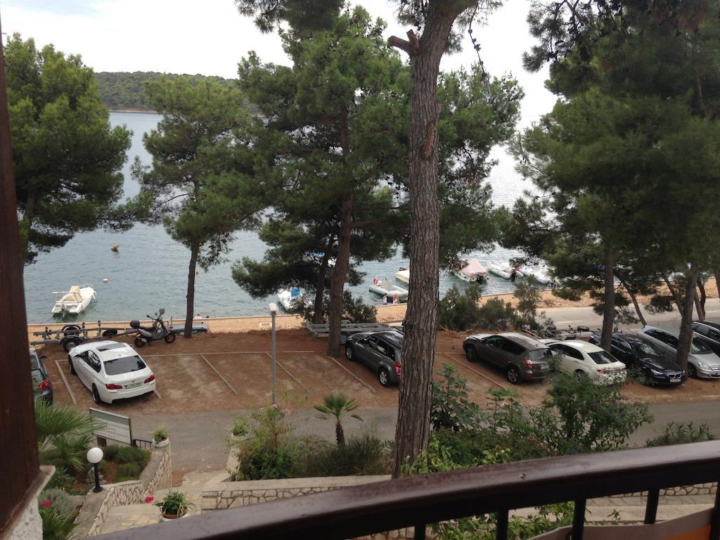 Apartments & Rooms Bianca Мали-Лошинь Номер фото